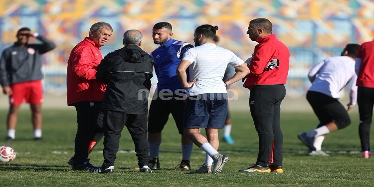 24 لاعبا في تربص النادي الإفريقي بجربة